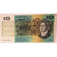 AUSTRALIA 1979 . TEN 10 DOLLAR BANKNOTE . KNIGHT/STONE